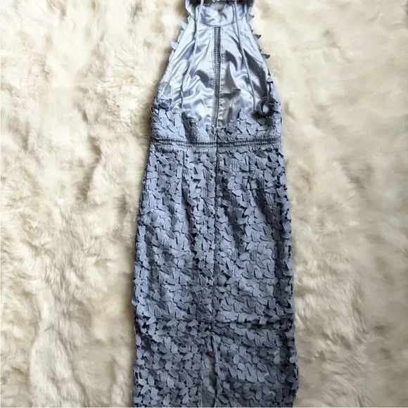 Bardot Gemma Dress in Dusty Blue 4 Revolve Lacy Classy Embroidered Floral EUC - Picture 2 of 12